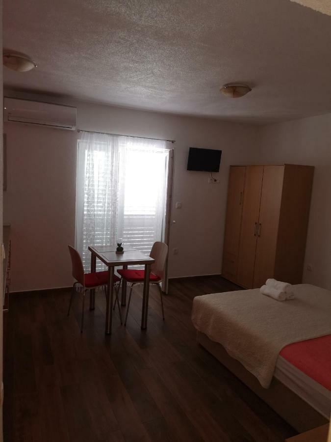 Apartmani Sea Baška Voda Esterno foto