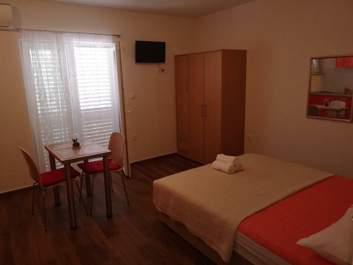 Apartmani Sea Baška Voda Esterno foto